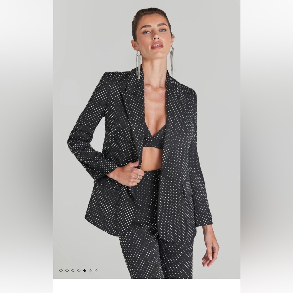 Kira Black Blazer